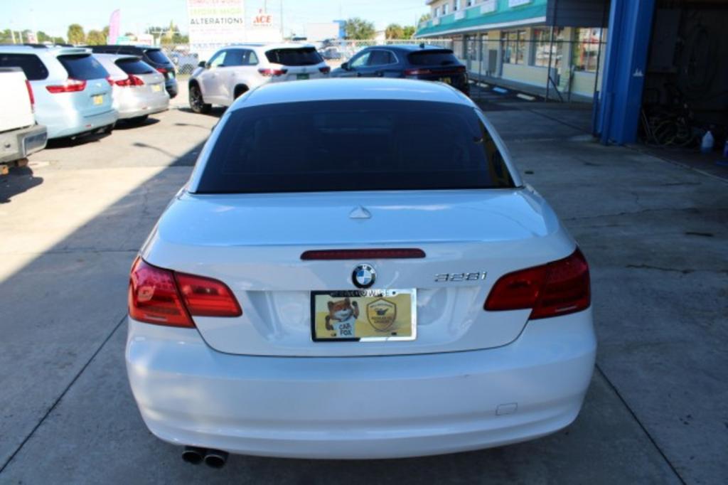 2011 BMW 328i - $12,988