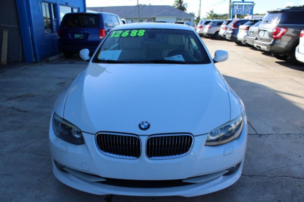 2011 BMW 328i - $12,988