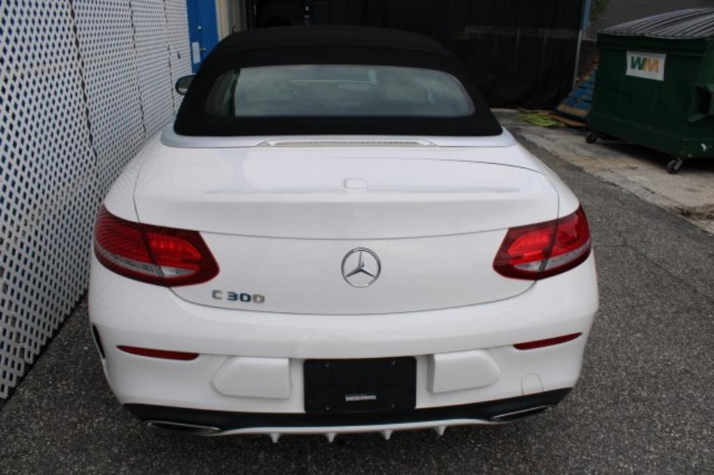 2017 Mercedes-Benz C300 - $24,988