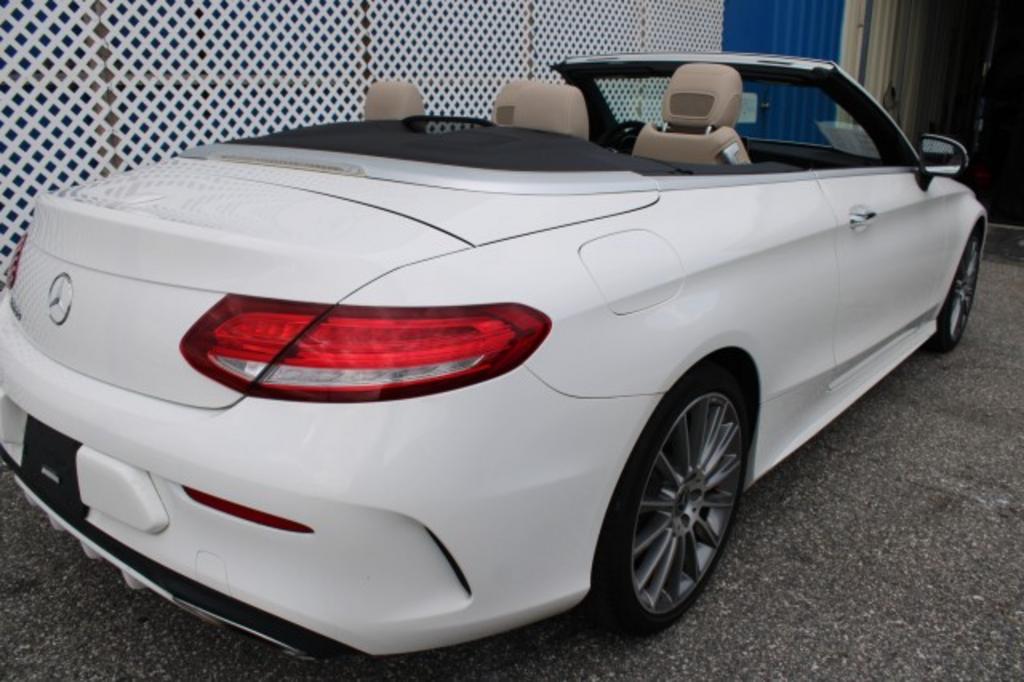 2017 Mercedes-Benz C300 - $24,988