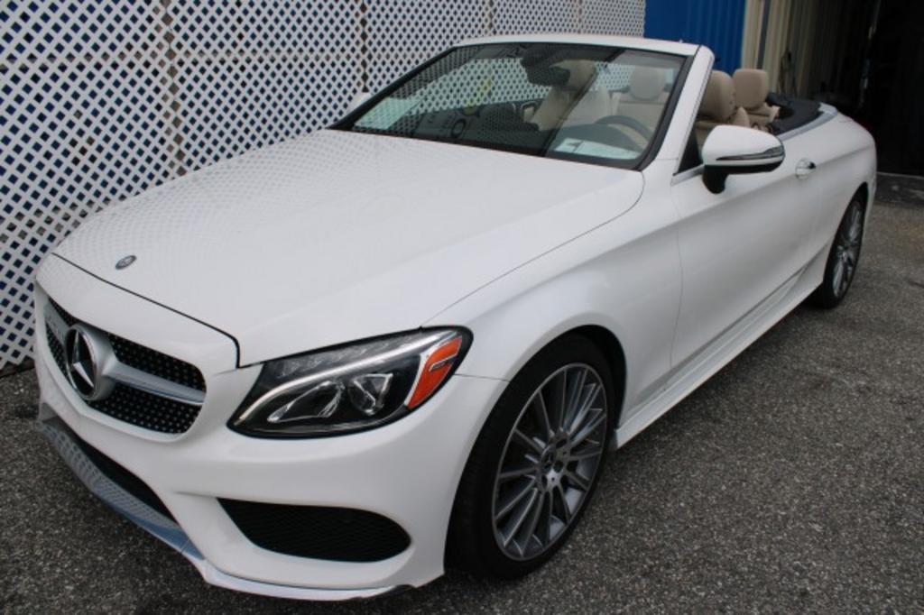 2017 Mercedes-Benz C300 - $24,988