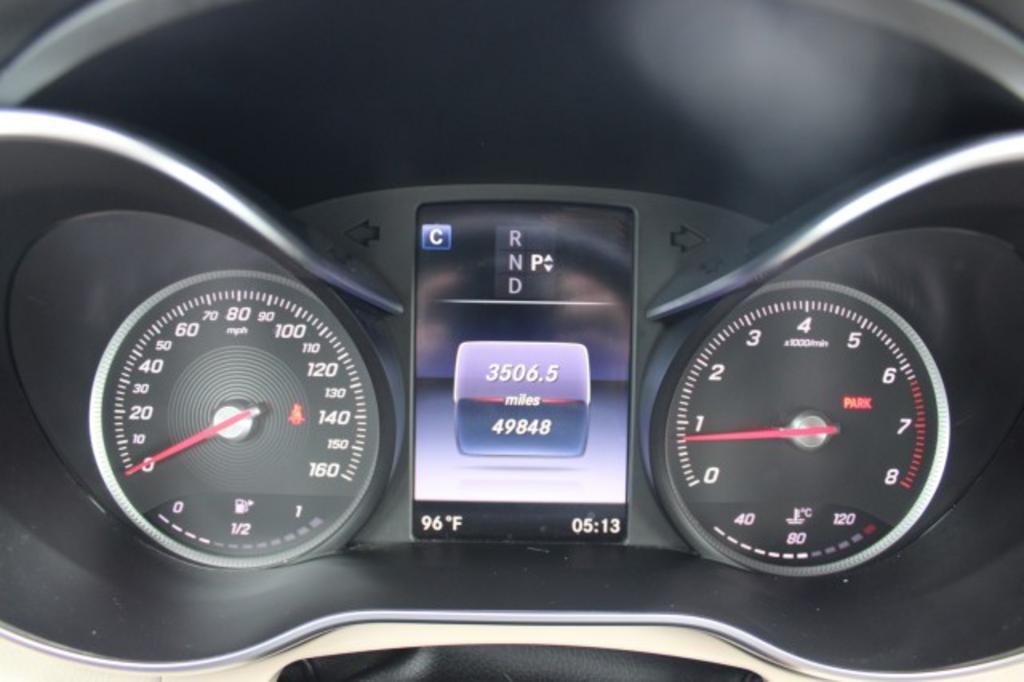 2017 Mercedes-Benz C300 - $24,988