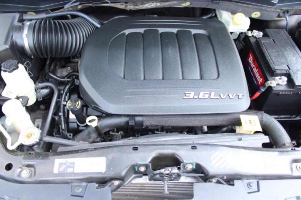 2015 Dodge Grand Caravan - $7,988