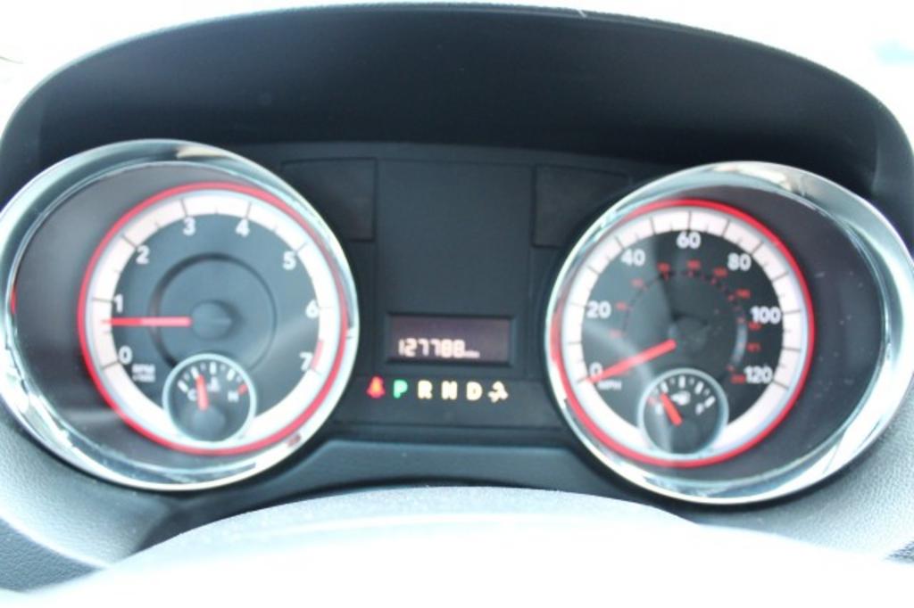 2015 Dodge Grand Caravan - $7,988