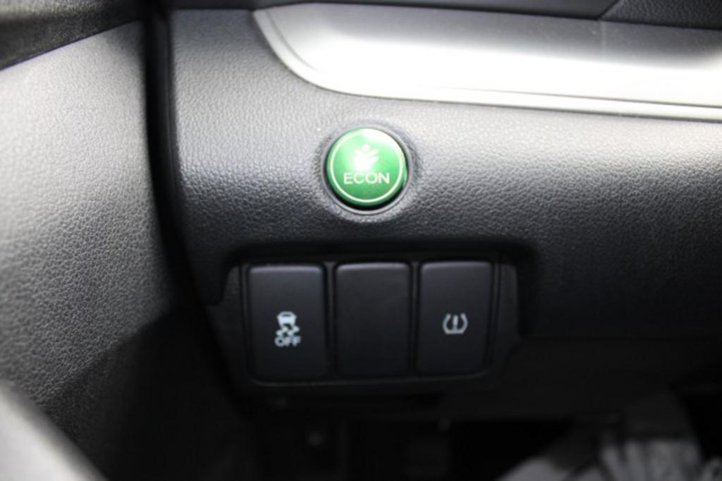 2015 Honda CR-V - $16,988