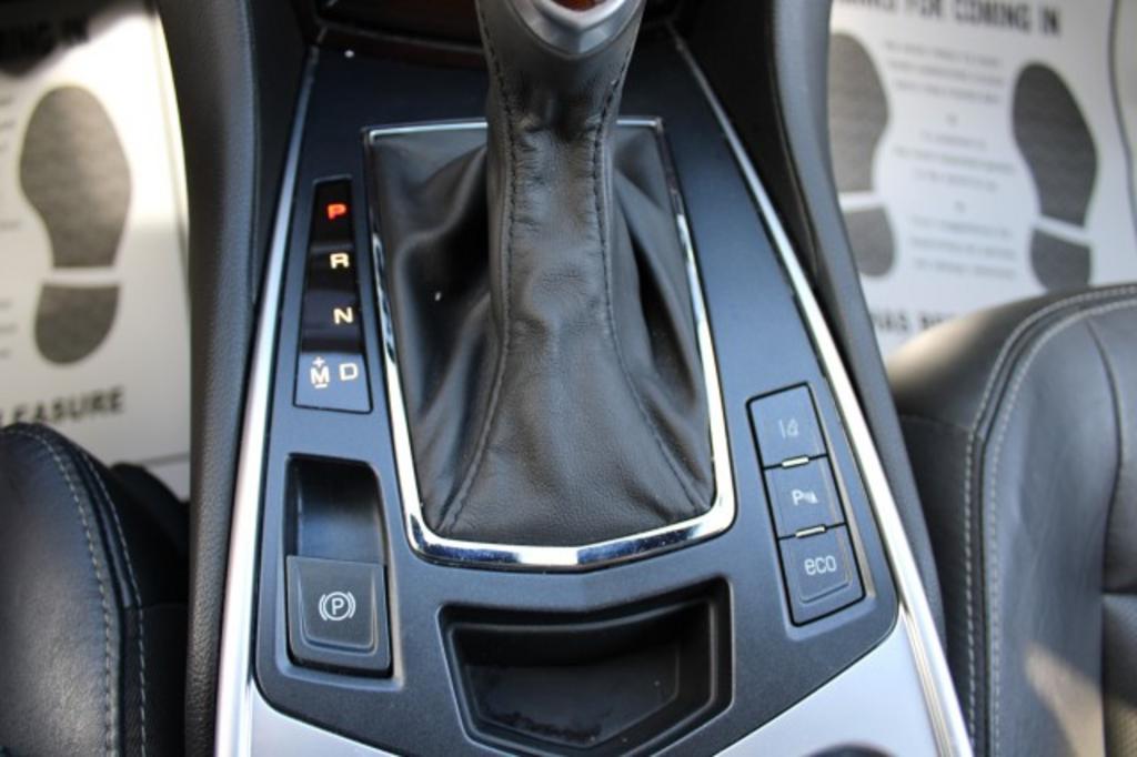 2015 Cadillac SRX Premium photo