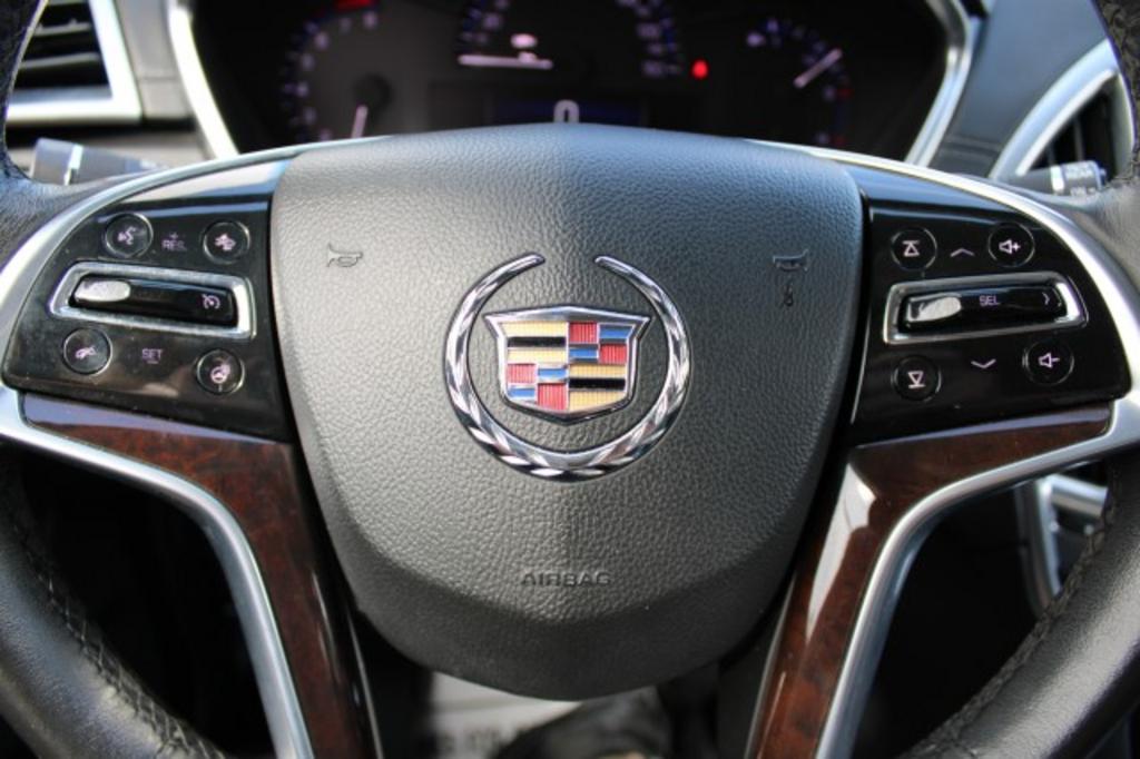 2015 Cadillac SRX Premium photo