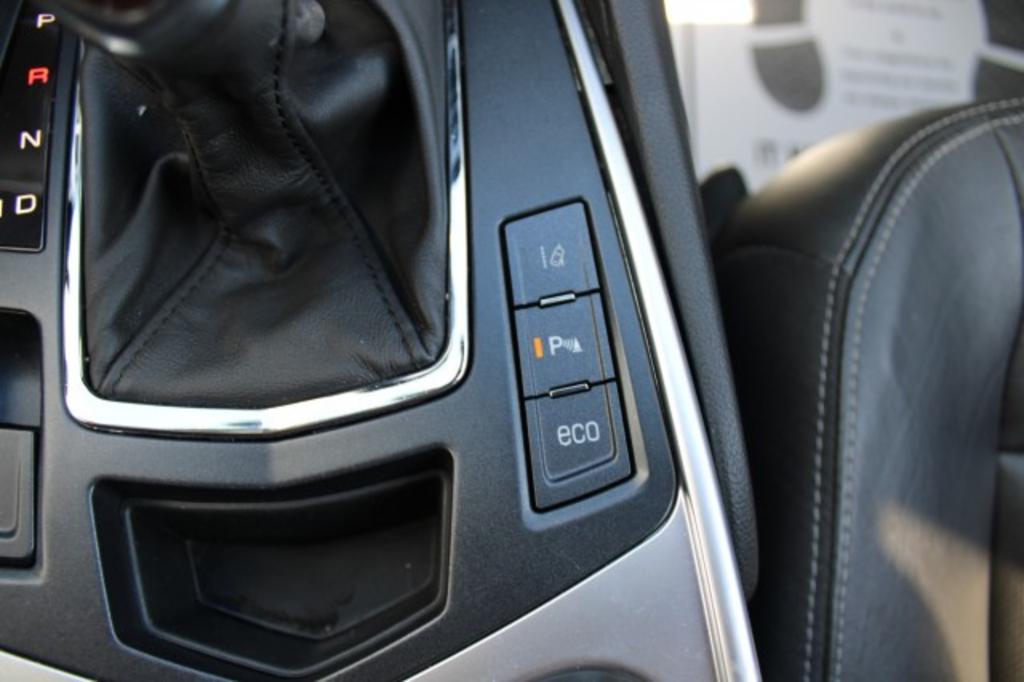 2015 Cadillac SRX Premium photo
