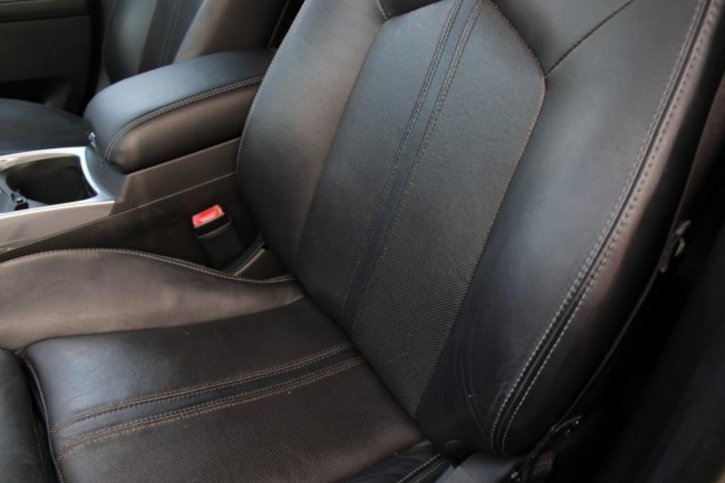 2015 Cadillac SRX Premium photo
