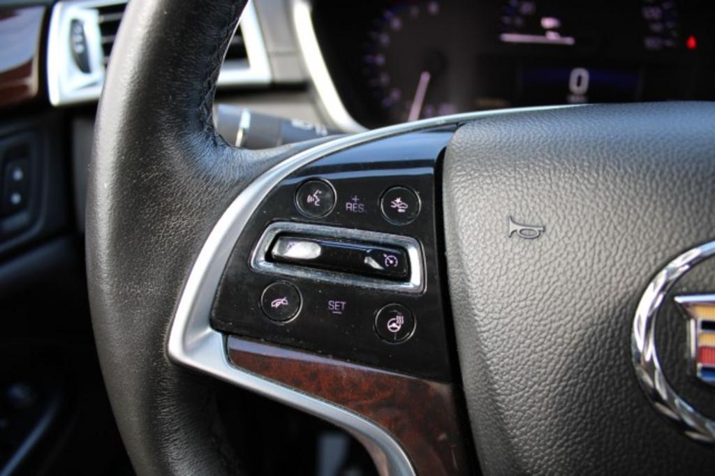 2015 Cadillac SRX Premium photo