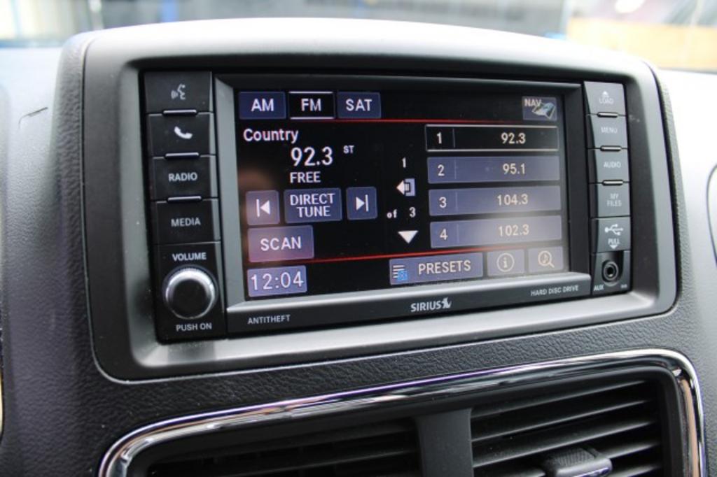 2017 Dodge Grand Caravan - $16,388