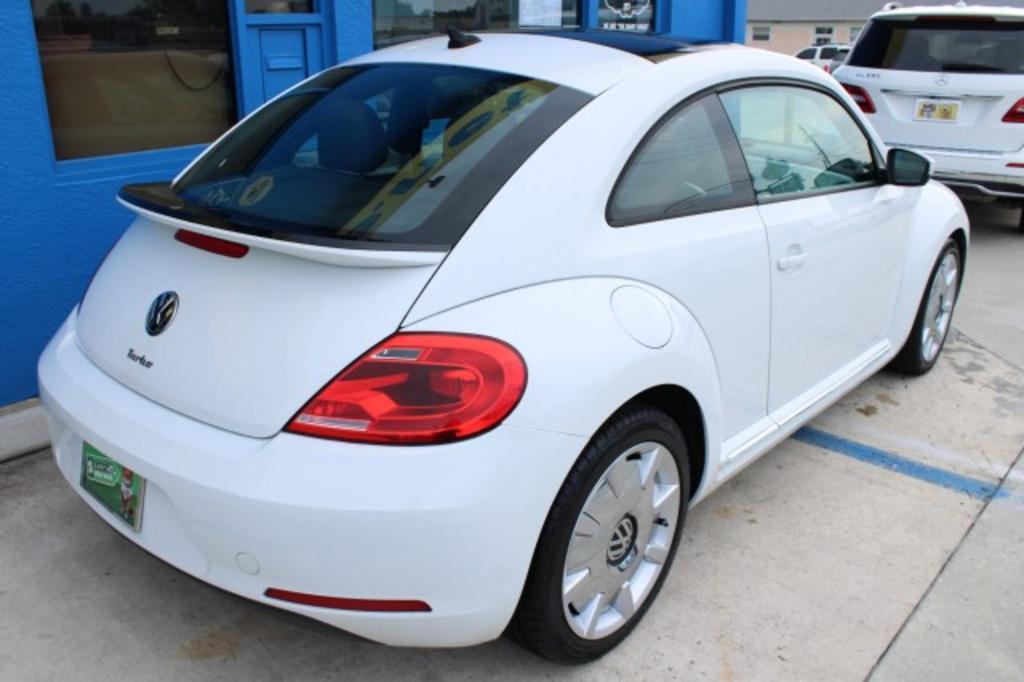 2016 Volkswagen Beetle - $18,807