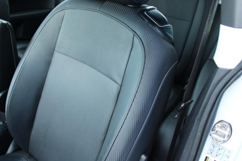 2016 Volkswagen Beetle - $18,807