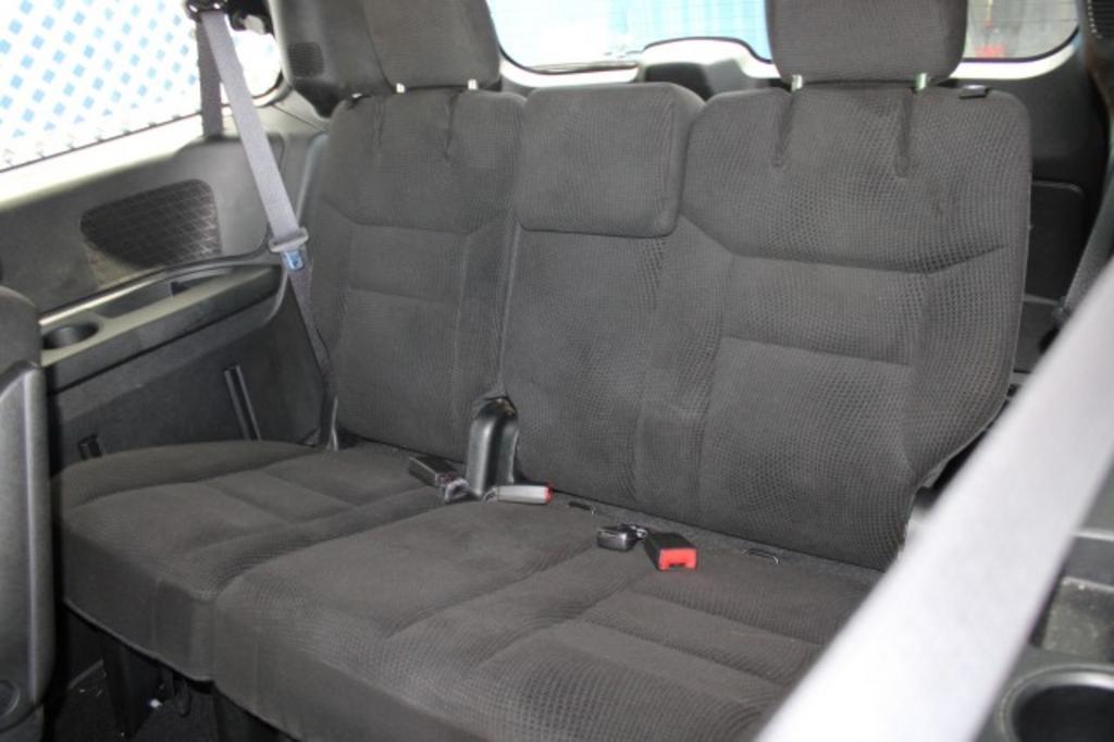 2017 Dodge Grand Caravan - $13,988