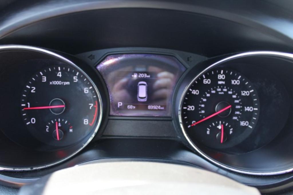 2021 Kia Sedona - $17,577