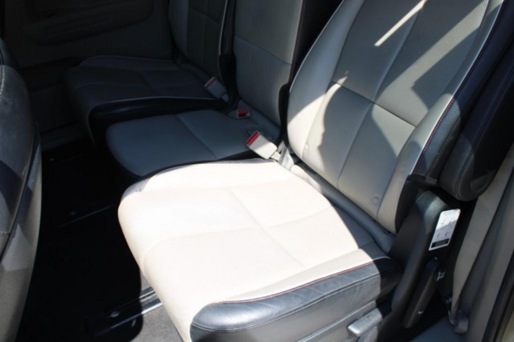 2021 Kia Sedona - $17,577