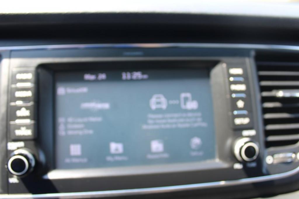 2021 Kia Sedona - $17,577