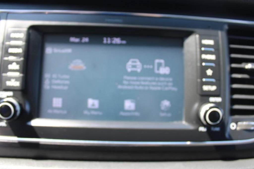 2021 Kia Sedona - $17,577
