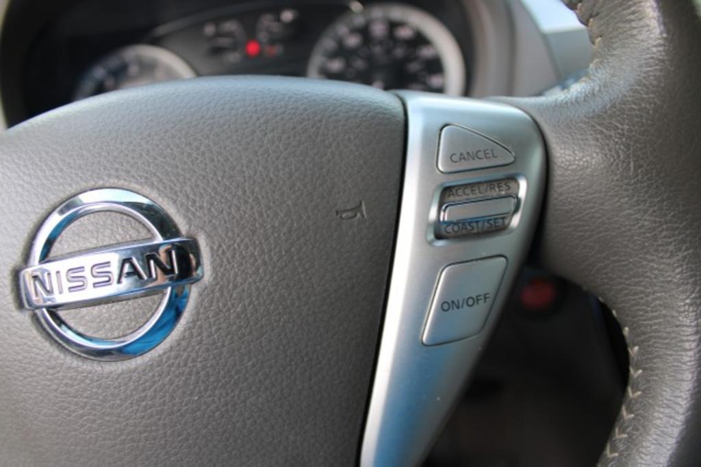 2013 Nissan Sentra - $6,988