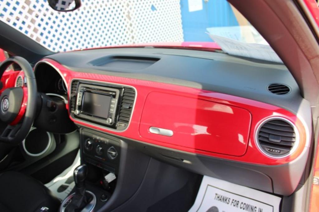 2013 Volkswagen Beetle - $15,988