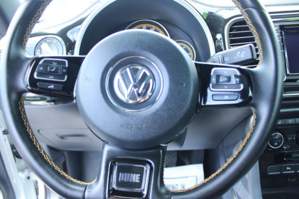 2018 Volkswagen Beetle - $25,988
