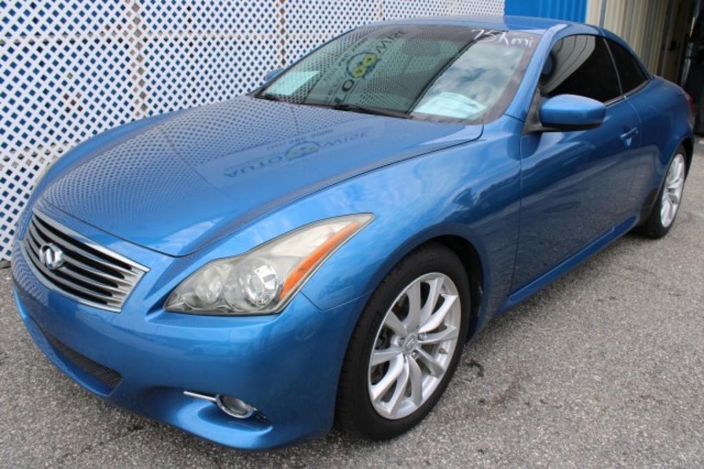 2013 Infiniti Legend photo