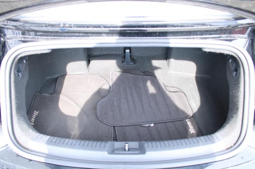 2015 Volkswagen Beetle - $18,988