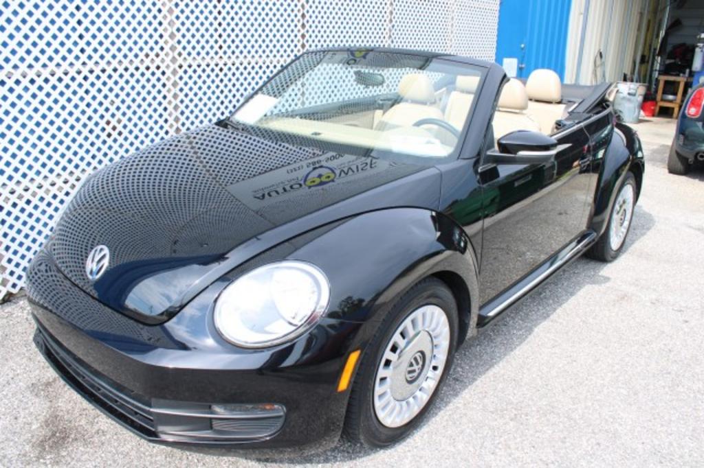 2015 Volkswagen Beetle - $18,988