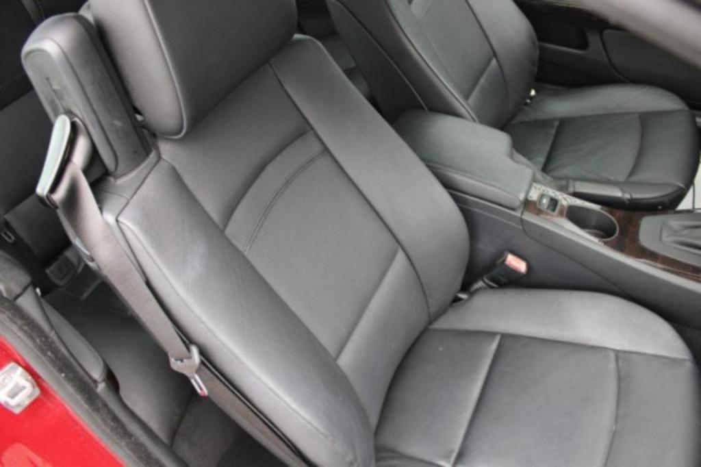 2012 BMW Legend 328i photo