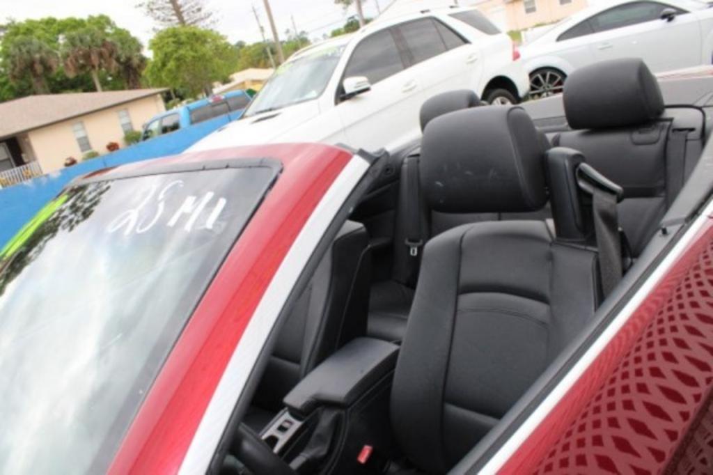 2012 BMW Legend 328i photo