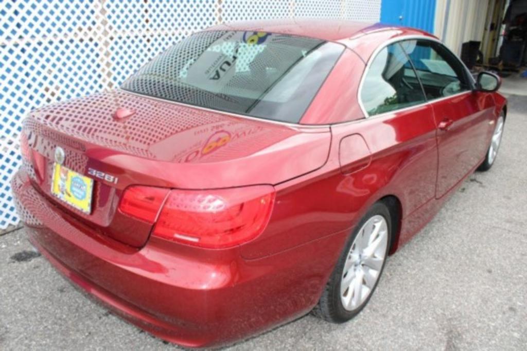 2012 BMW Legend 328i photo