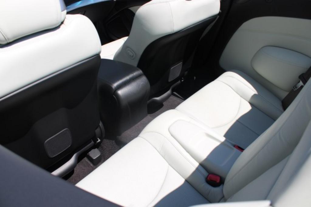 2014 INFINITI Q60 - $24,988