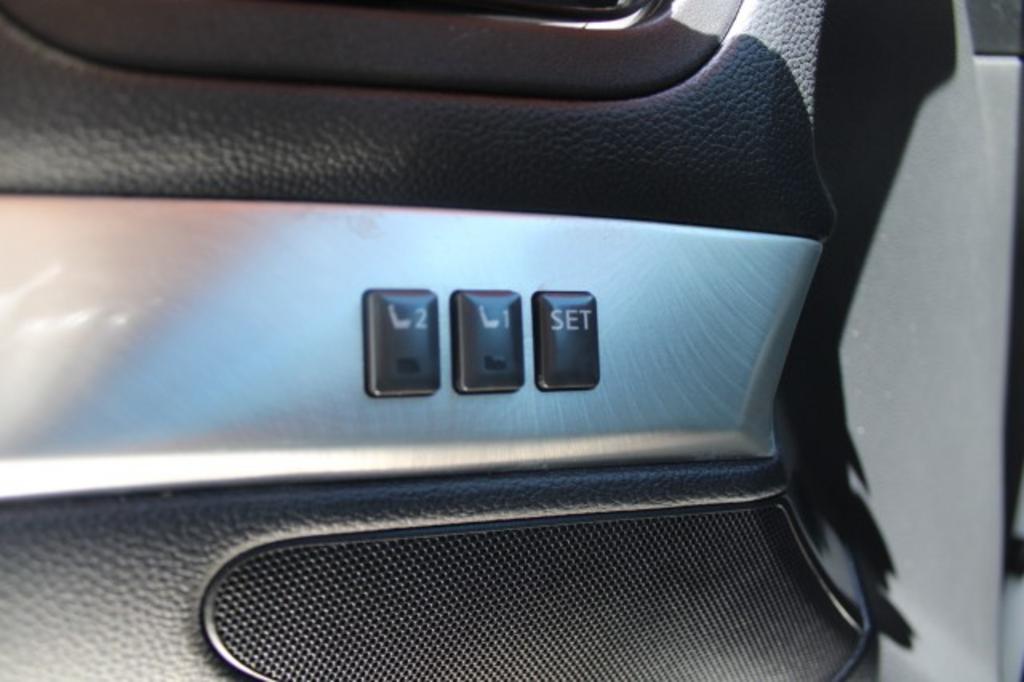 2014 INFINITI Q60 - $24,988