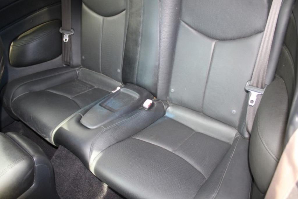 2011 Infiniti Legend photo