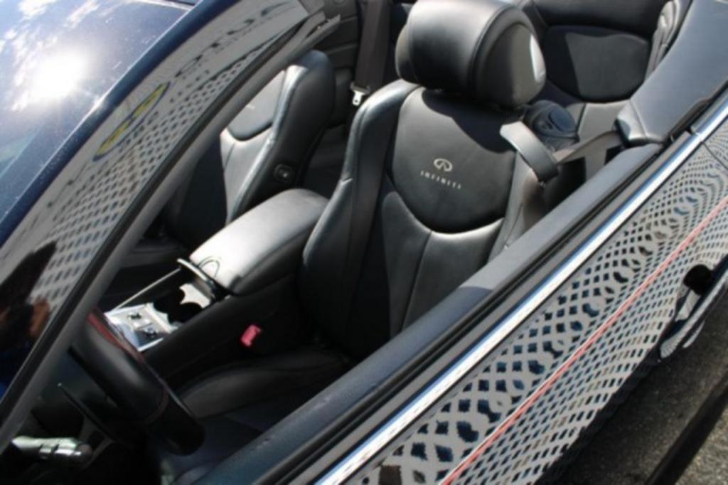 2011 INFINITI G - $15,388