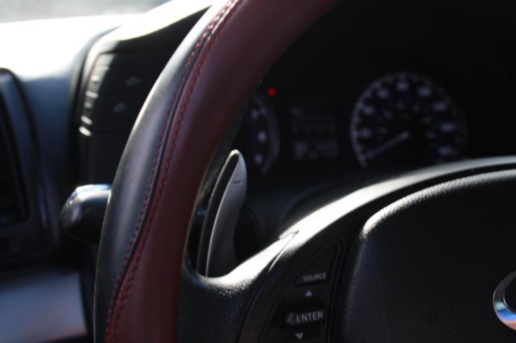 2011 INFINITI G - $15,388