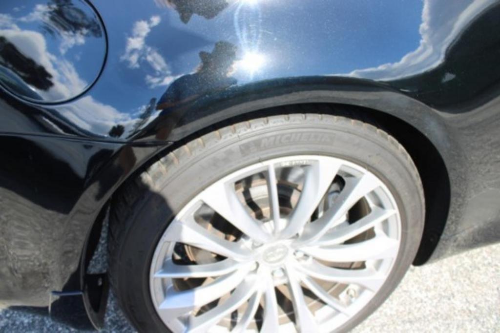 2011 INFINITI G - $15,388