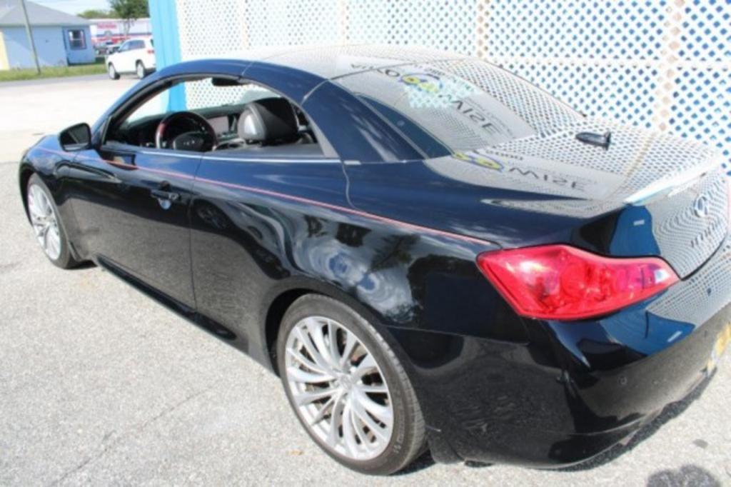 2011 INFINITI G - $15,388