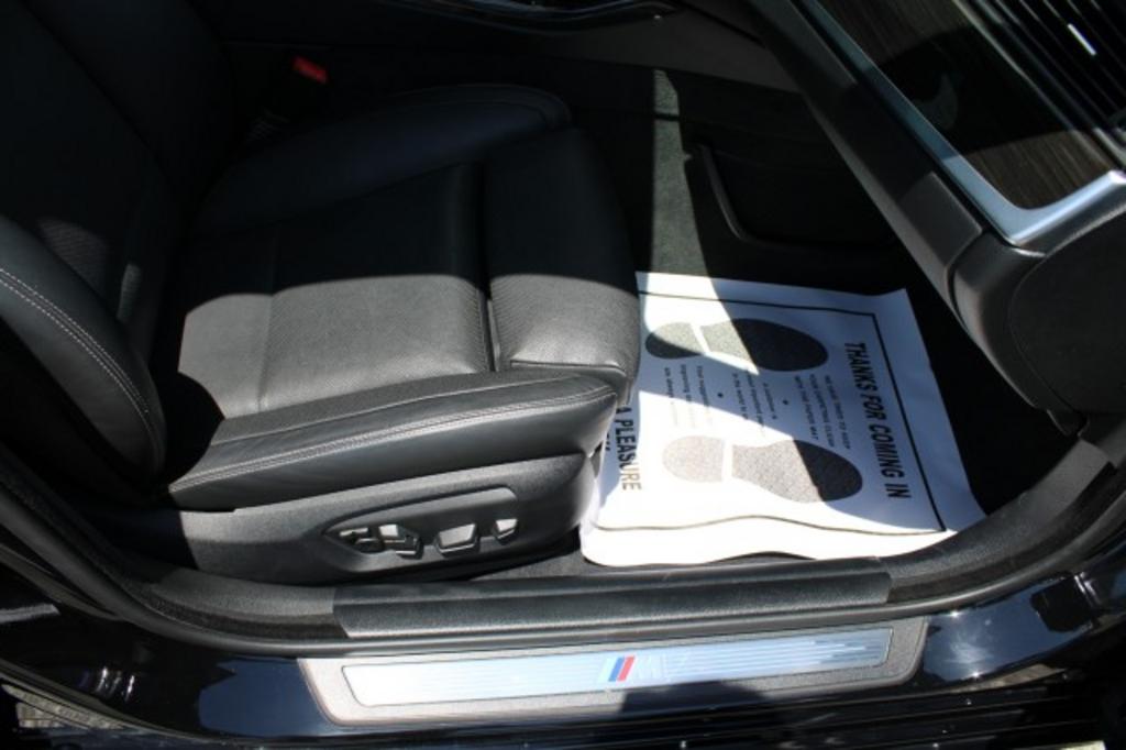 2016 BMW 5-Series 550i photo
