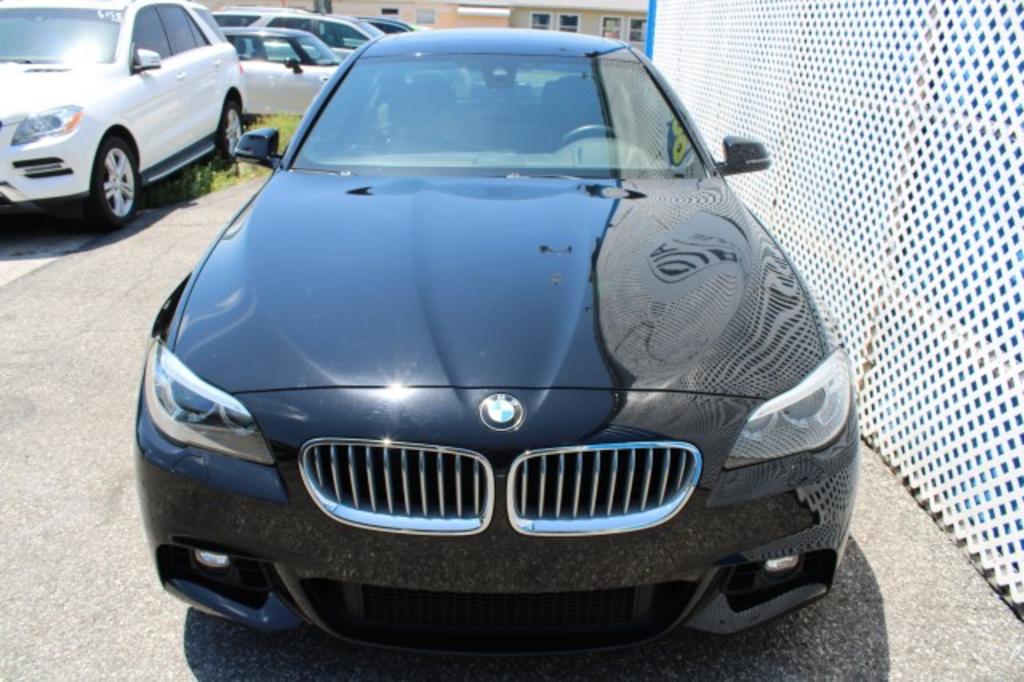 2016 BMW 5-Series 550i photo