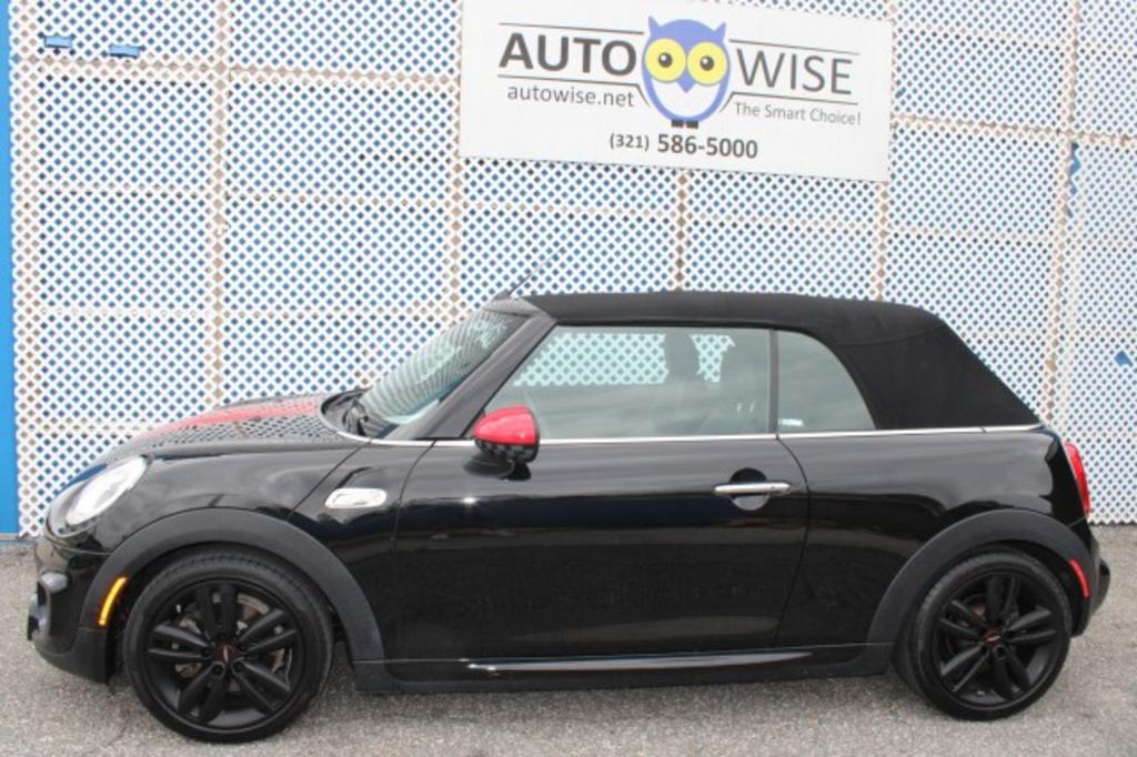 2017 MINI Convertible - $20,988