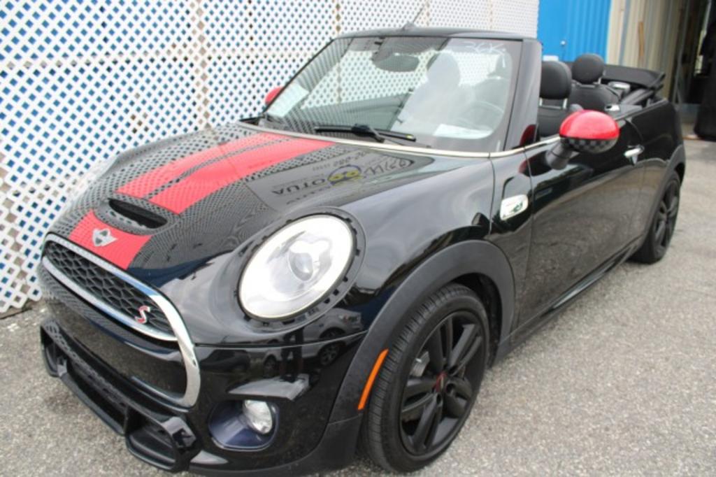 2017 MINI Convertible - $20,988