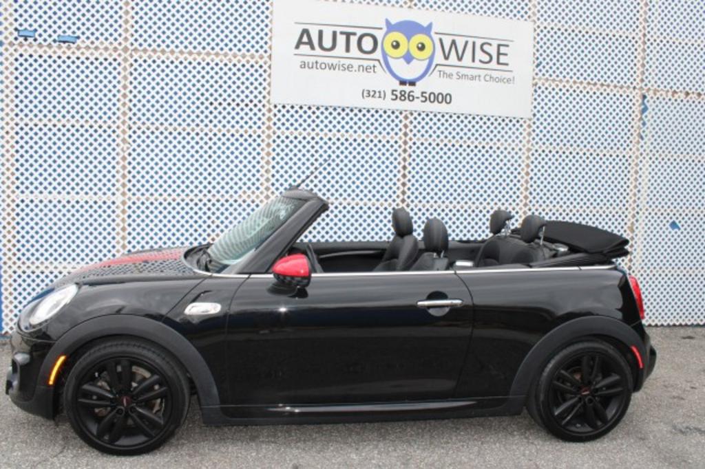2017 MINI Convertible - $20,988