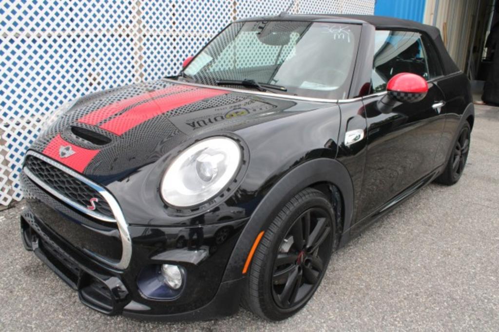 2017 MINI Convertible - $20,988