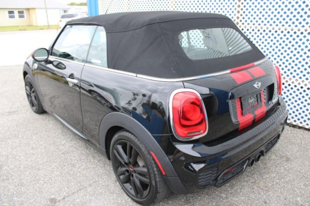 2017 MINI Convertible - $20,988