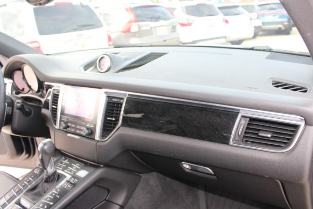 2017 Porsche Macan - $19,988