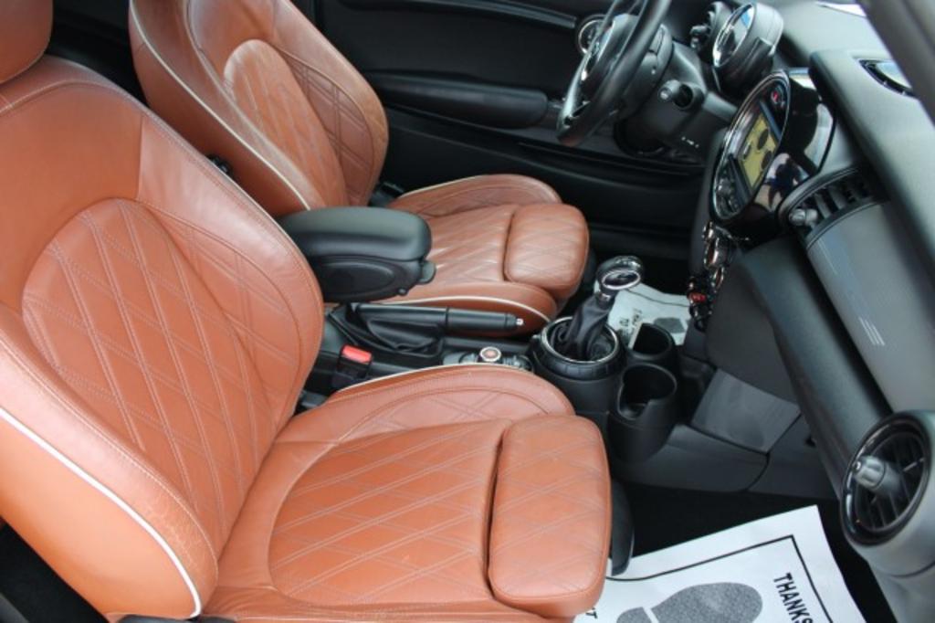 2017 MINI Cooper - $16,988