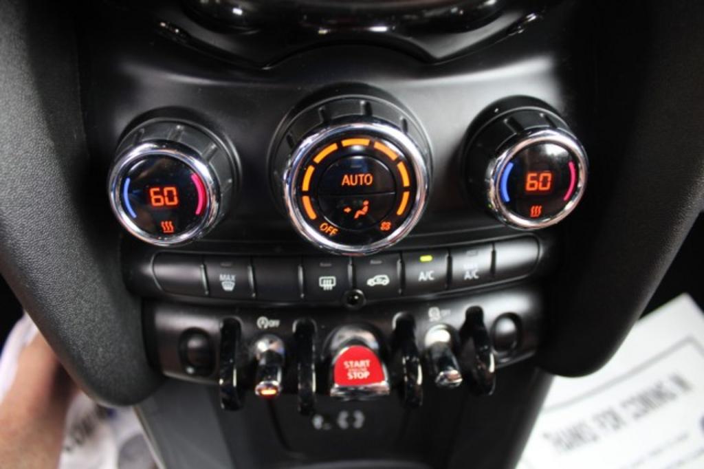 2017 MINI Cooper - $16,988