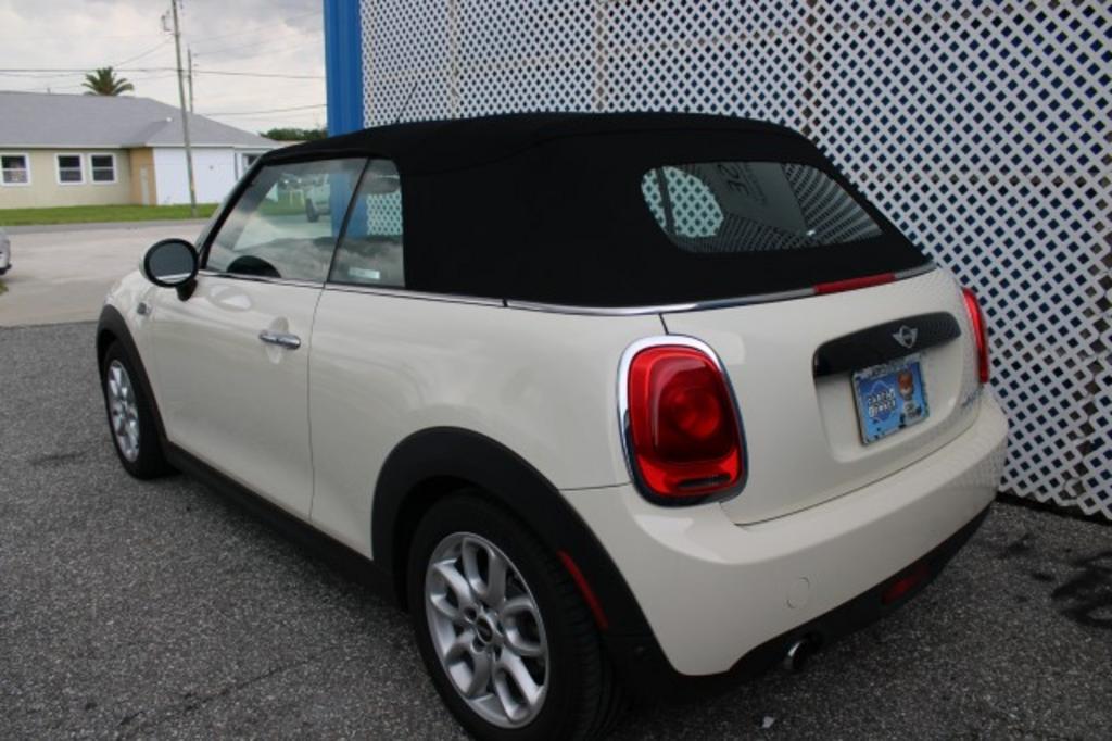 2018 MINI Cooper - $17,688