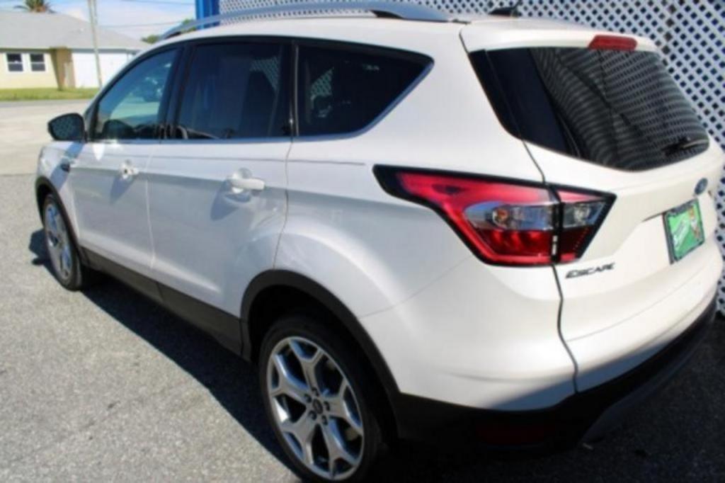 2017 Ford Escape - $15,988